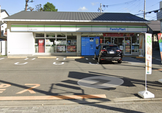 北山通小山本町店外観